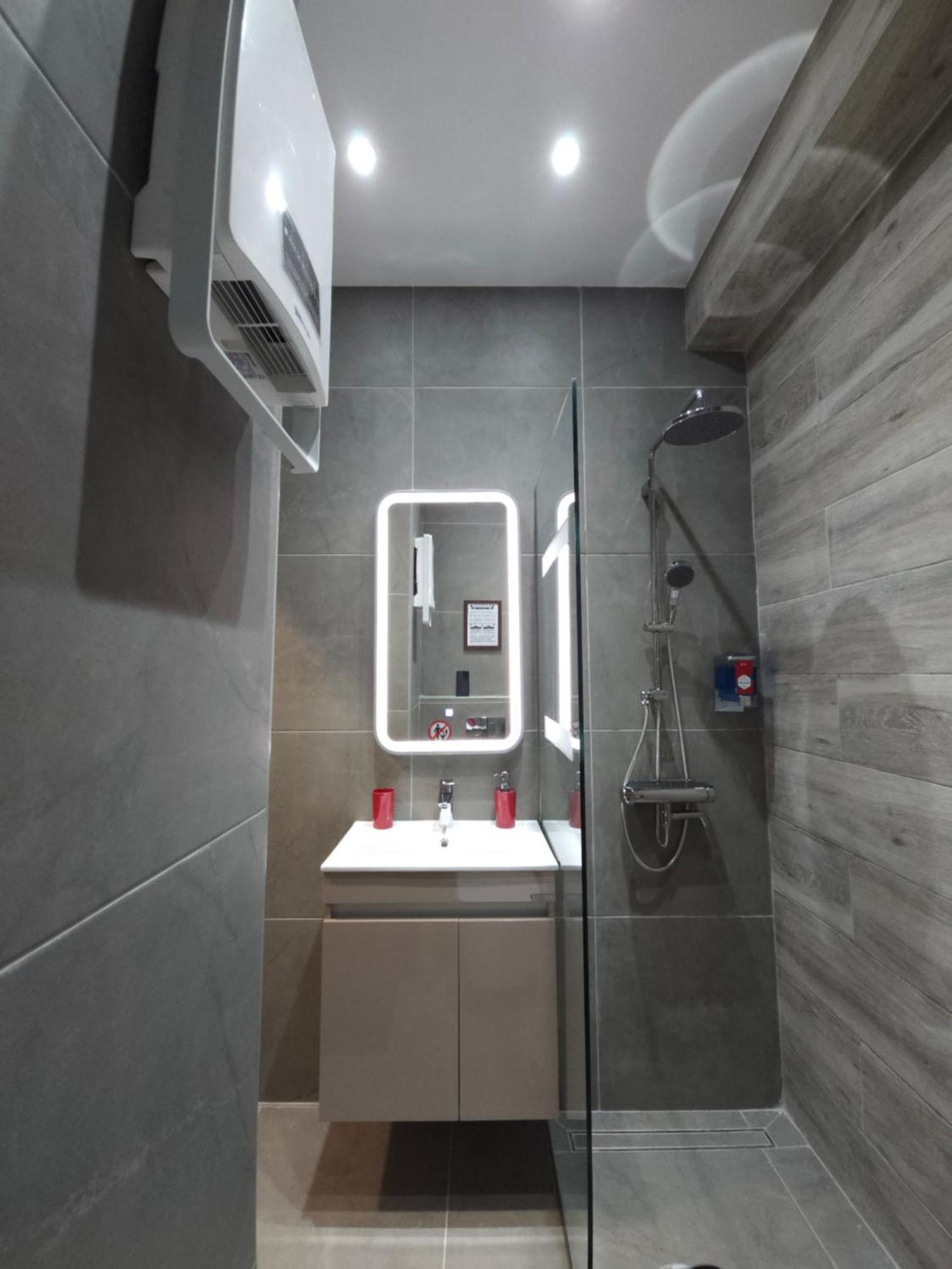 Dione Luxury Business Suite In The Heart Of Athens Ngoại thất bức ảnh