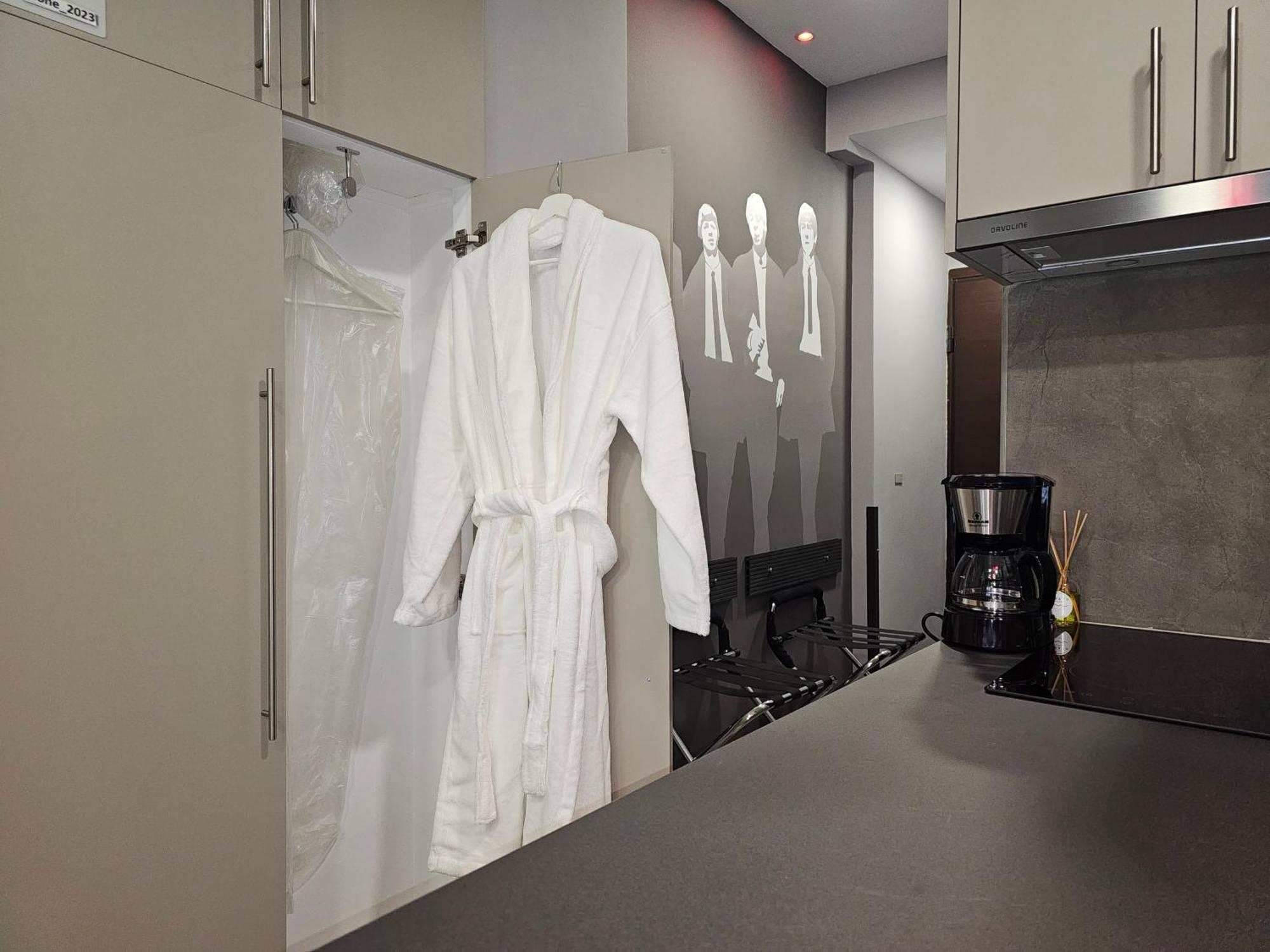 Dione Luxury Business Suite In The Heart Of Athens Ngoại thất bức ảnh