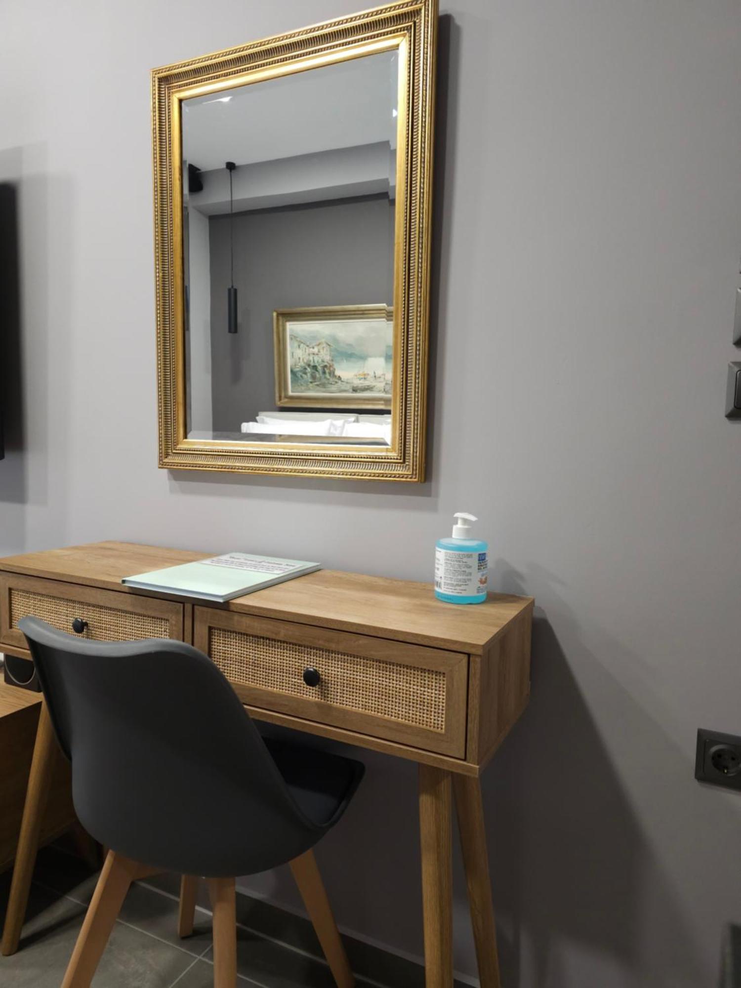 Dione Luxury Business Suite In The Heart Of Athens Ngoại thất bức ảnh